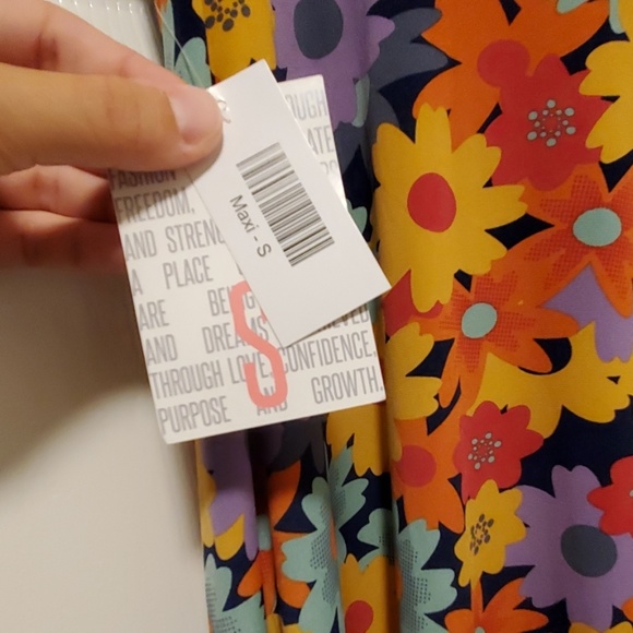Lularoe Maxi Size Small - Picture 3 of 4
